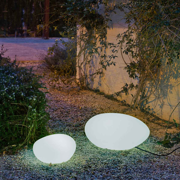 Petra decorative lamp