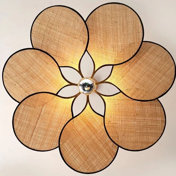 Suspension design fleur faà§on cannage en rotin fait à la main | Designix - Luminaire - https://designix.fr
