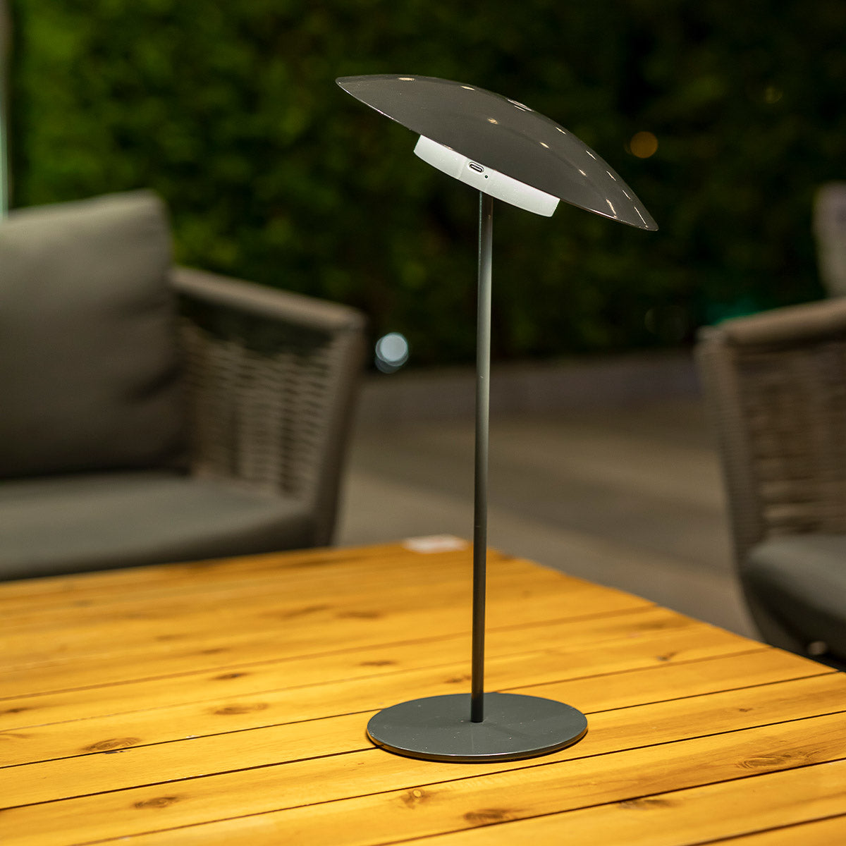 Lampe à poser sans fil Sardinia 40, abat-jour orientable