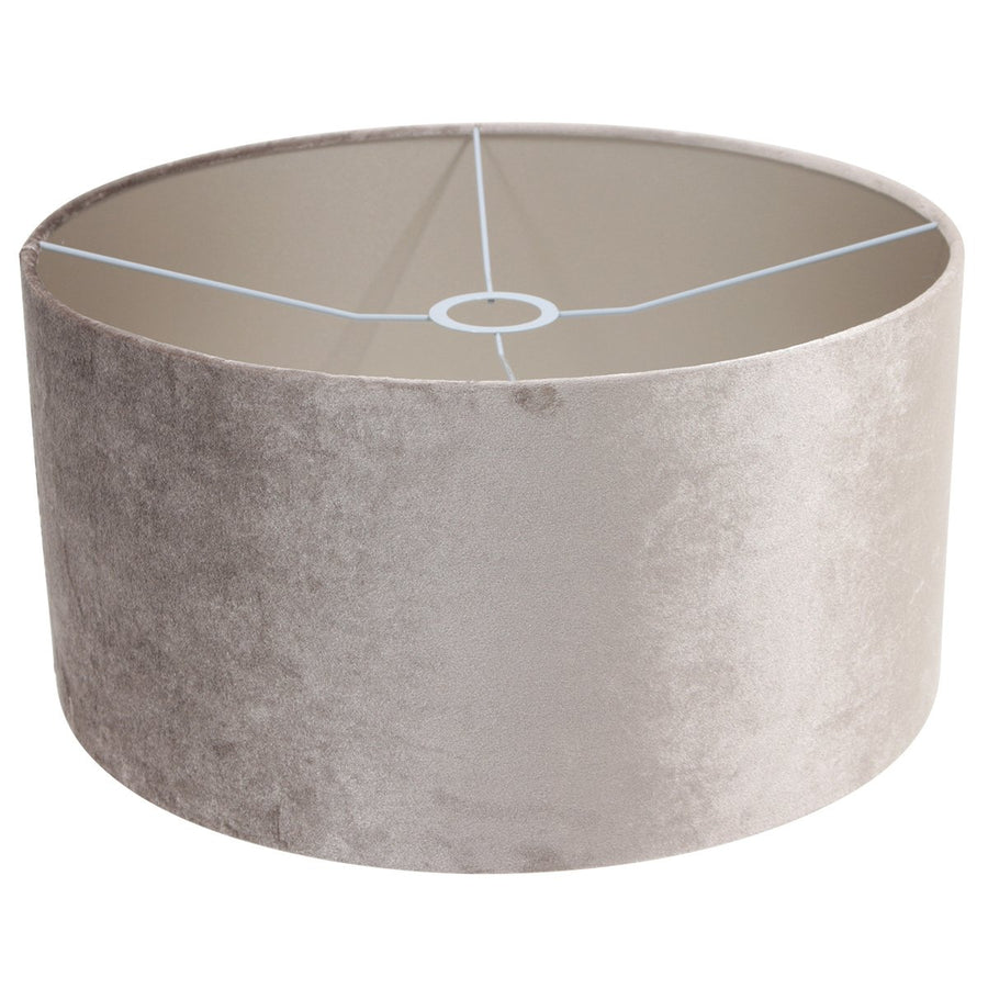 Vue de dessous de l'abat-jour cylindrique gris, armature métallique et intérieur beige.
