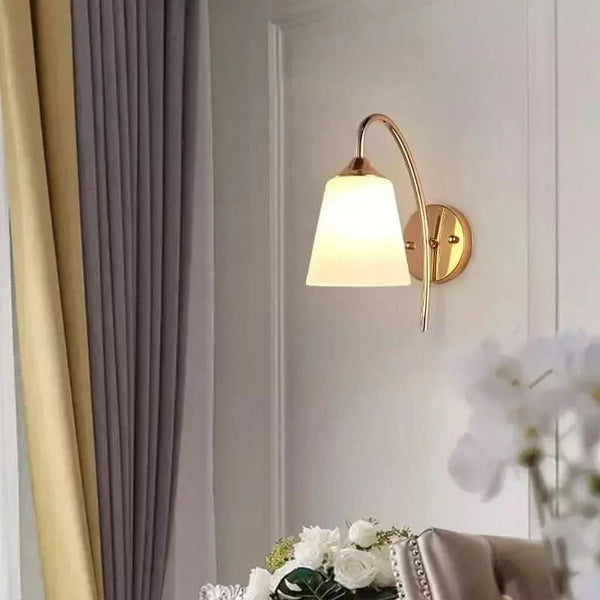 Art Deco Elegance Wall Lamp | Luminéa
