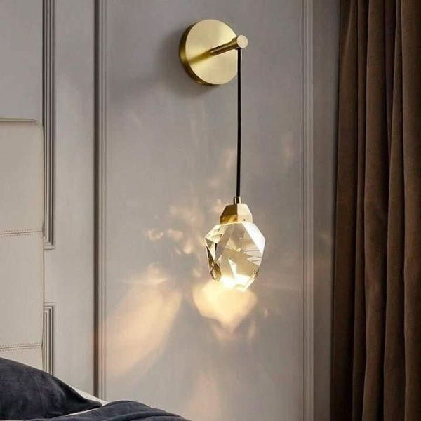 Contemporary Wall Light | Aelo
