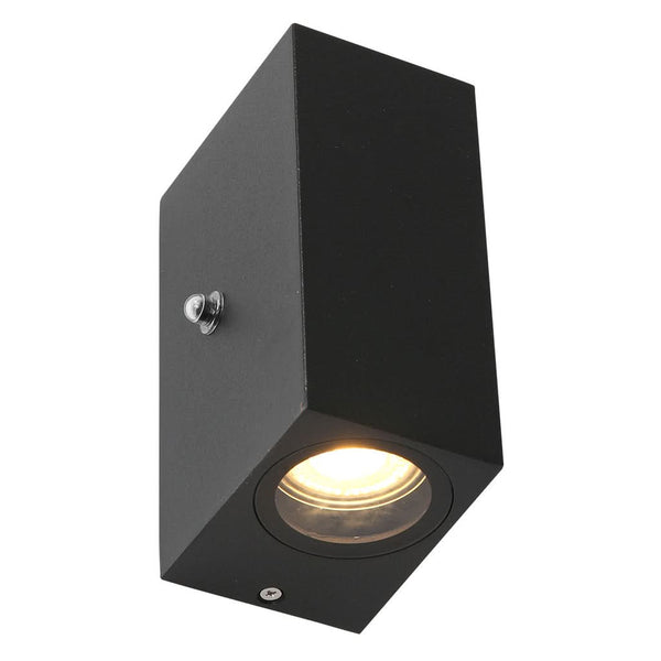 Outdoor Light With Light Sensor