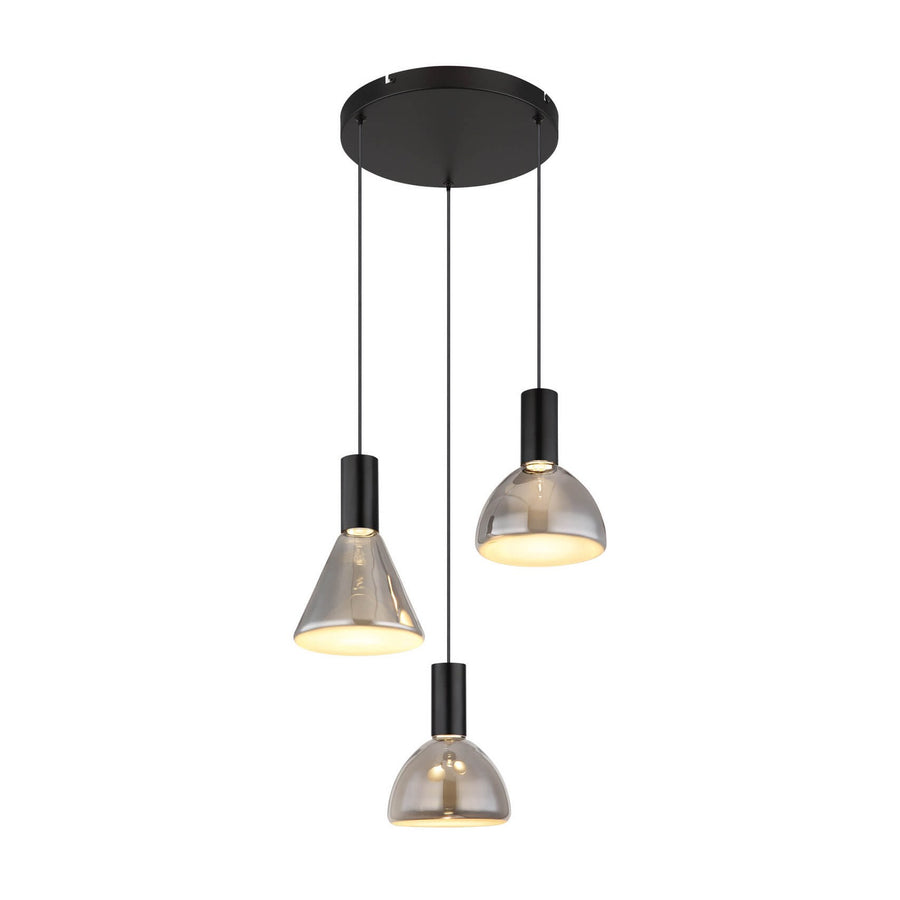 Vue de face du luminaire suspendu noir mat à trois abat-jours en verre fumé