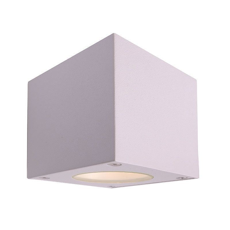 Vue de face de l'applique cubique blanche avec diffuseur rond en verre.