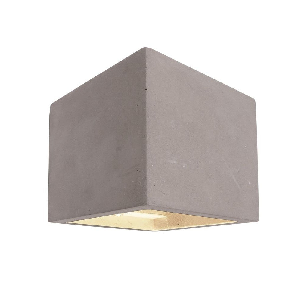 Applique murale cubique en béton gris, lumière orientée vers le bas