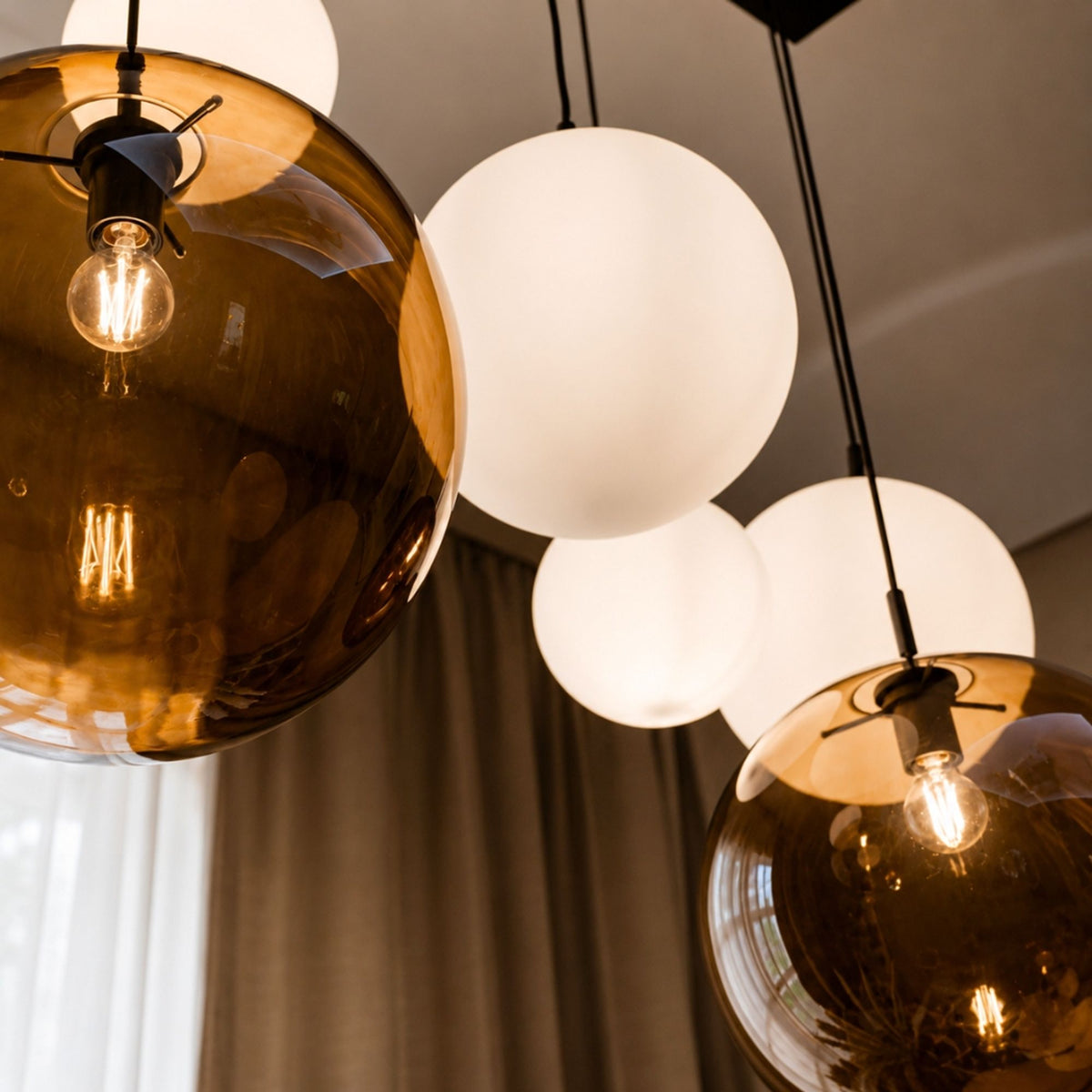 Suspension de table Orb 8 lumières sur 2 rangées, longueur 160 cm