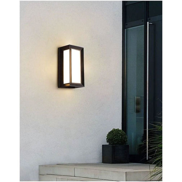 Designer Outdoor Terrace Lighting | LuminaNoir