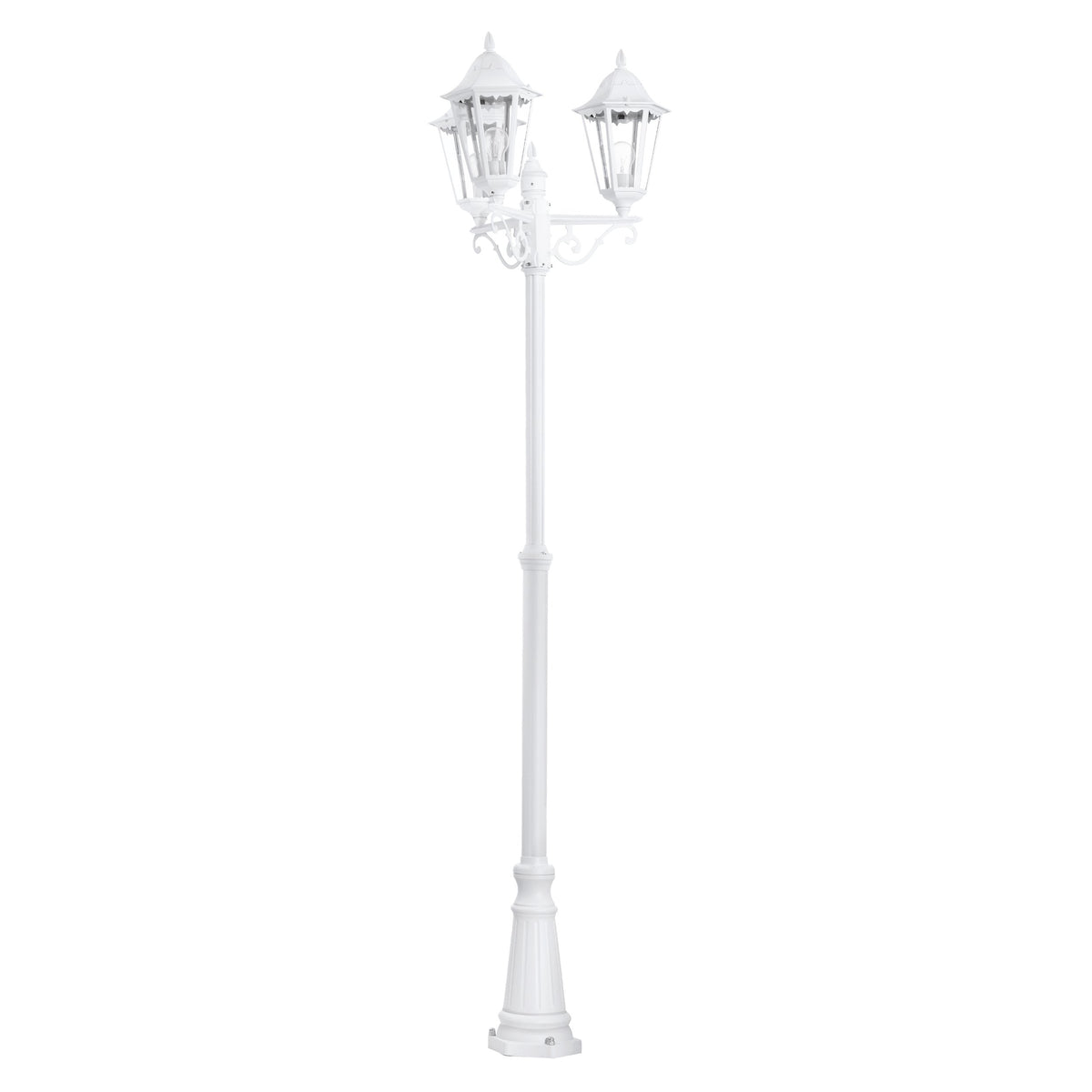 Lampadaire blanc entier présenté de face, mât cannelé et socle mouluré visibles
