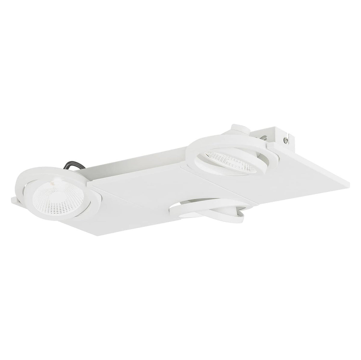 Spot multiple blanc à trois têtes orientables, platine rectangulaire, vue de dessous sur fond blanc.