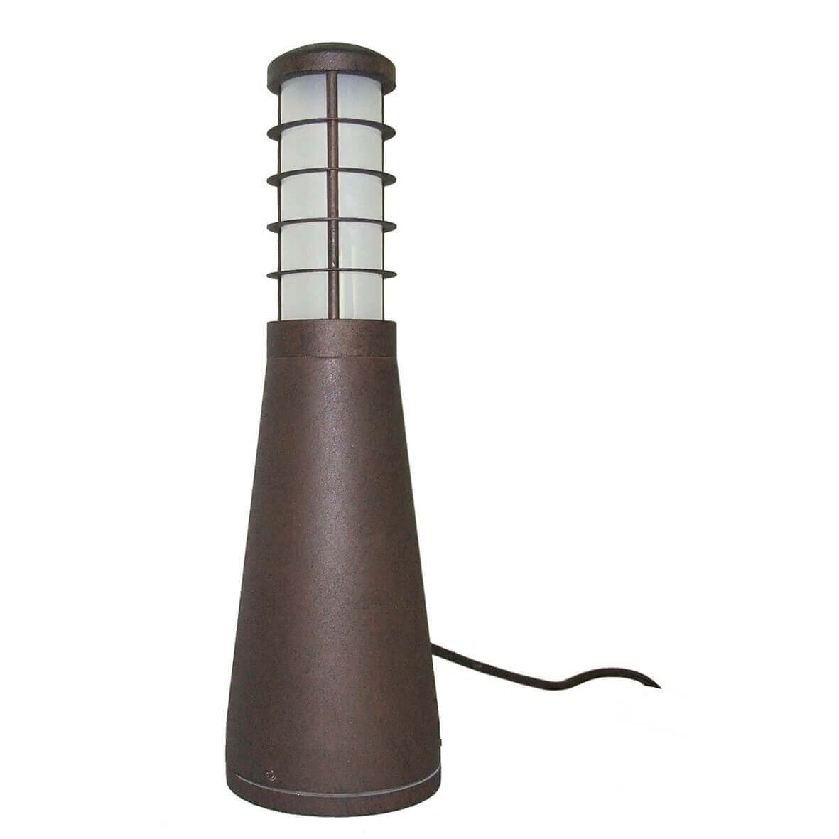 Lampadaire extérieur de face, socle marron et grille métallique sur fond blanc