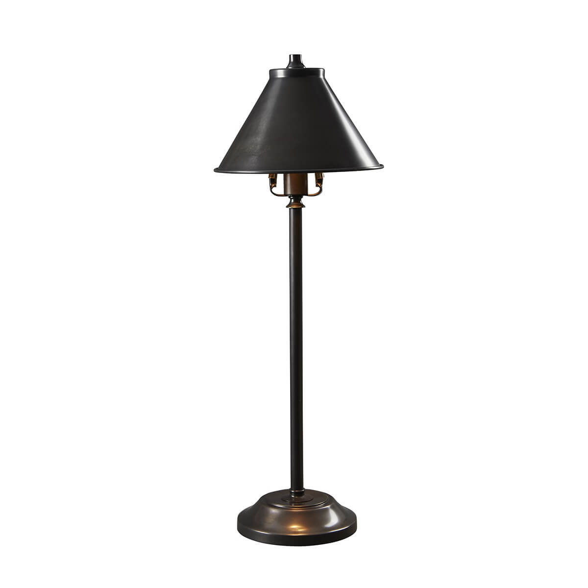 Lampe à poser complète vue de face, abat-jour conique et pied fin bronze.