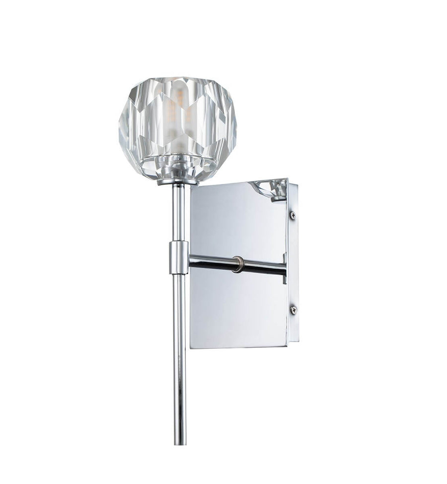 Vue de trois quarts du luminaire mural avec sa sphère transparente et sa longue tige