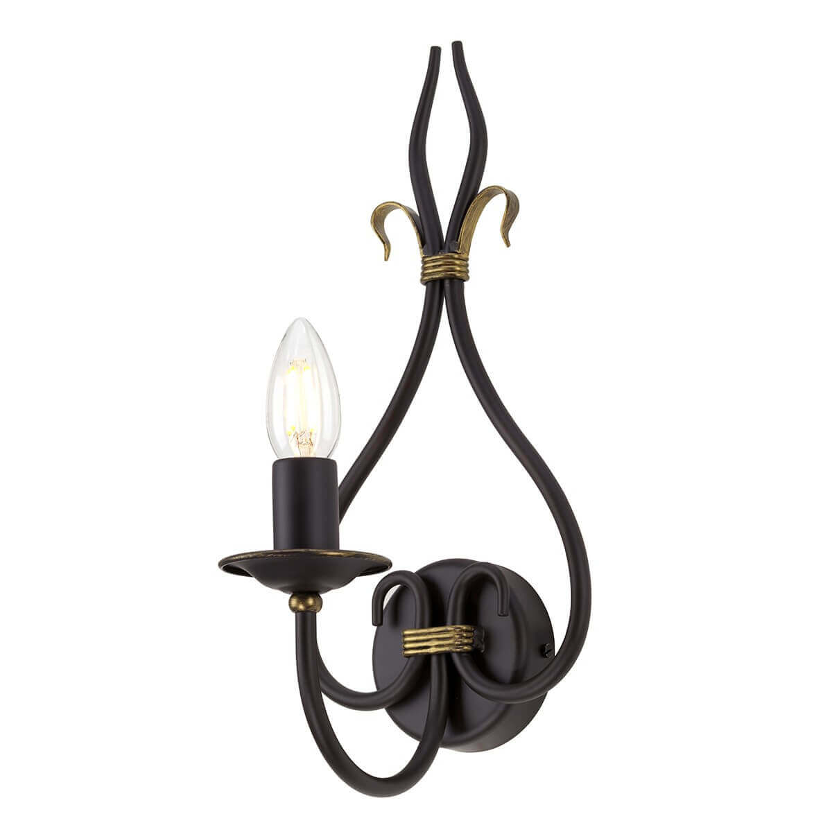 Applique murale métal foncé rouille, ampoule bougie allumée, vue de face sur fond blanc