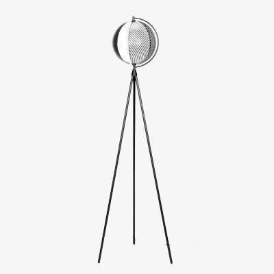 Industrial tripod floor lamp | Norvik