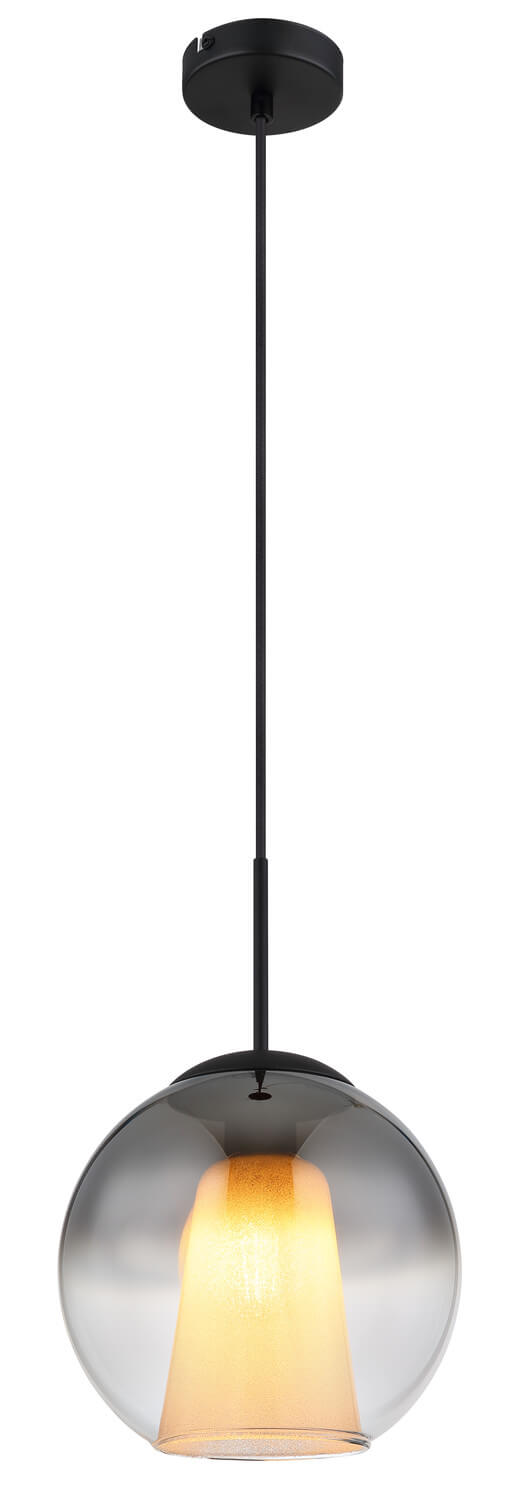 Vue de profil du luminaire suspendu, câble noir et sphère en verre fumé