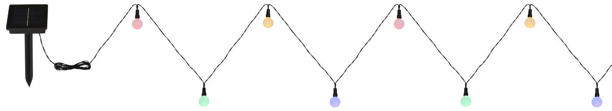 Version multicolore de la guirlande solaire suspendue, mettant en scène ses billes lumineuses colorées.