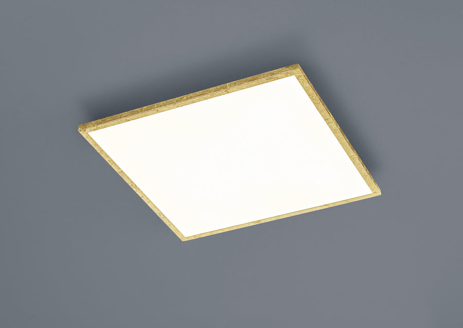 Autre angle du plafonnier doré, cadre métallique et diffuseur lumineux