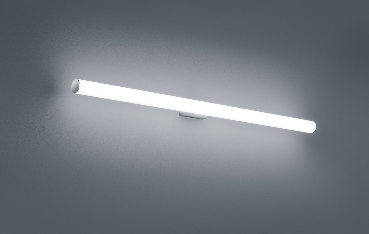 Vue rapprochée du tube lumineux et de son support central chromé