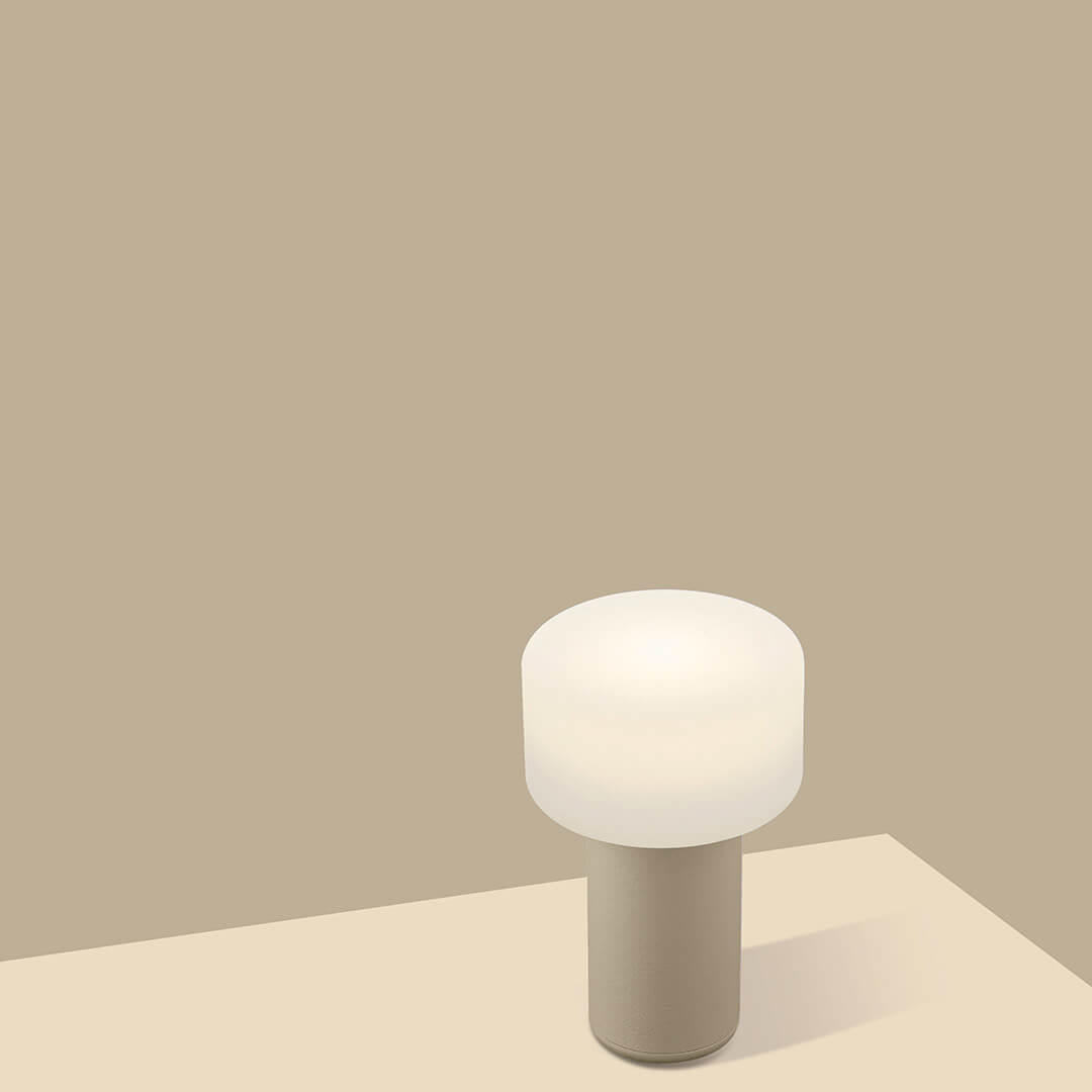 Lampe à poser sans fil Tiny beige, H 13 cm