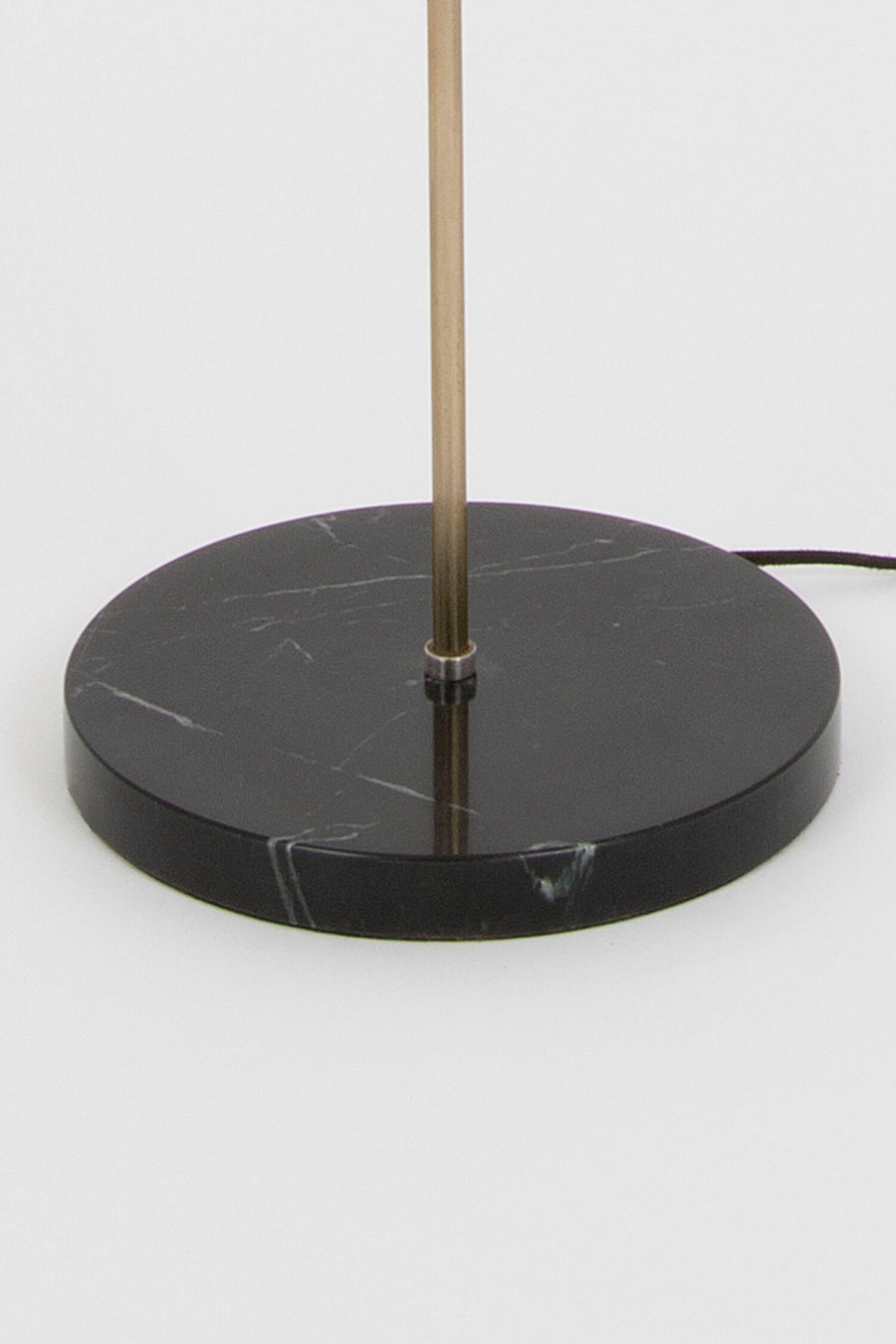 Lampadaire Oktavia