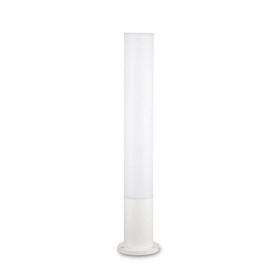 Lampadaire extérieur blanc de face, cylindre vertical sur socle plat ajouré