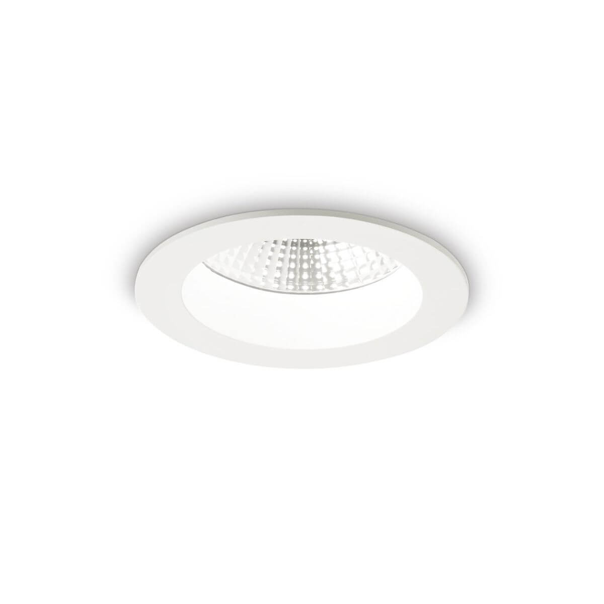 Vue de face du spot encastrable blanc avec diffuseur LED