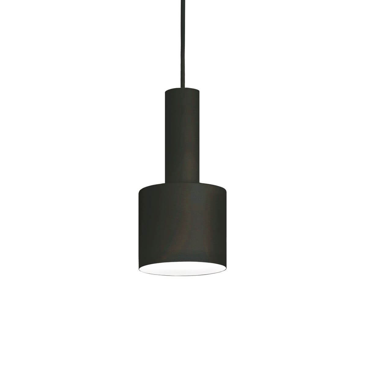 Suspension noire cylindrique présentée de face sur fond blanc, diffuseur blanc visible.