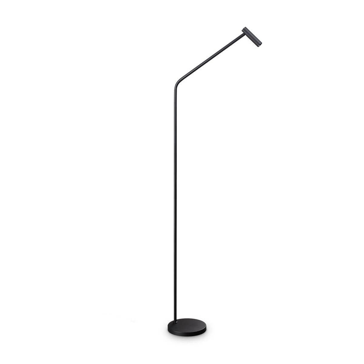 Lampadaire noir de face sur fond blanc, mât fin incliné et socle rond