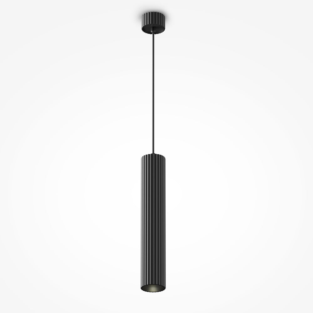 Version noire du luminaire suspendu, présentée de face sur fond blanc neutre