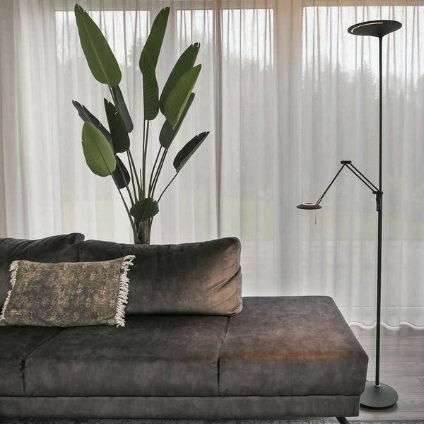 Black Floor Lamp | Zodiac