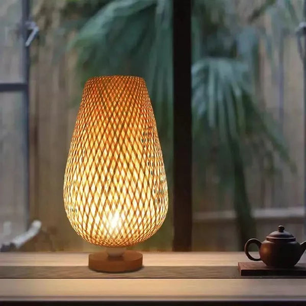 Wicker table lamp | Woven Warmth