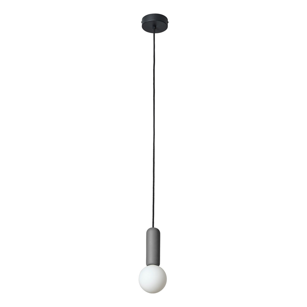 Suspension complète vue de face sur fond blanc, câble noir et diffuseur globe.