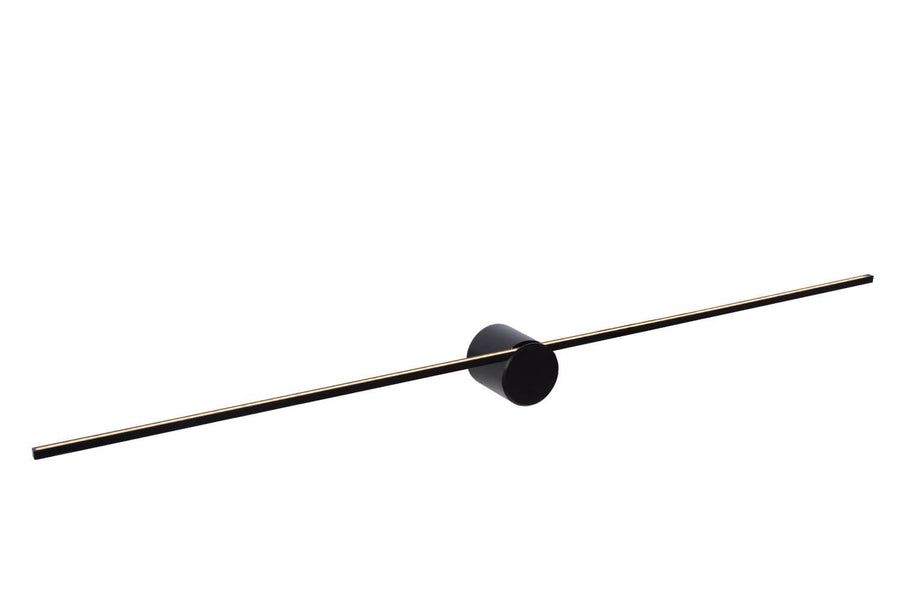 Vue en perspective du luminaire noir, long profil rectangulaire et fixation ronde