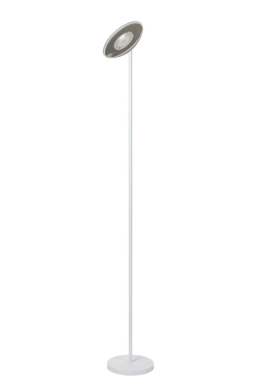 Lampadaire blanc en entier allumé, réflecteur orientable incliné et base plate.