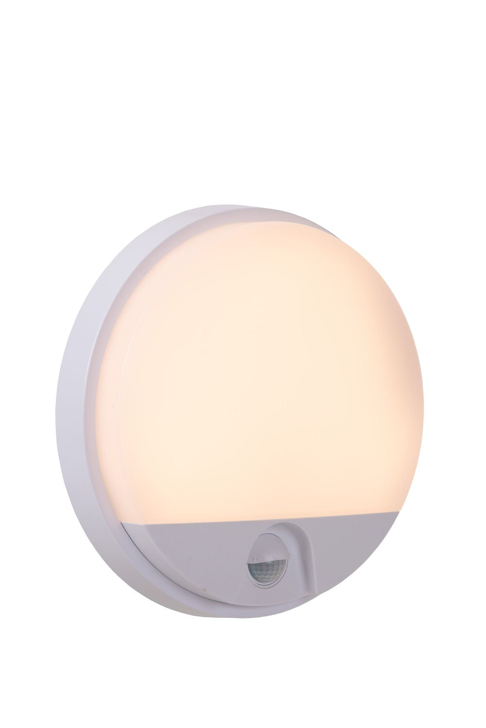 Vue frontale rapprochée de l'applique ronde éclairée, montrant le boîtier blanc et le diffuseur lumineux.