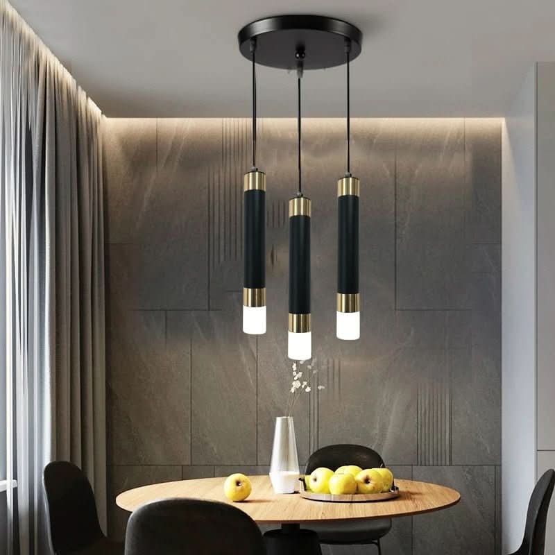Black and Gold Chandelier | Para