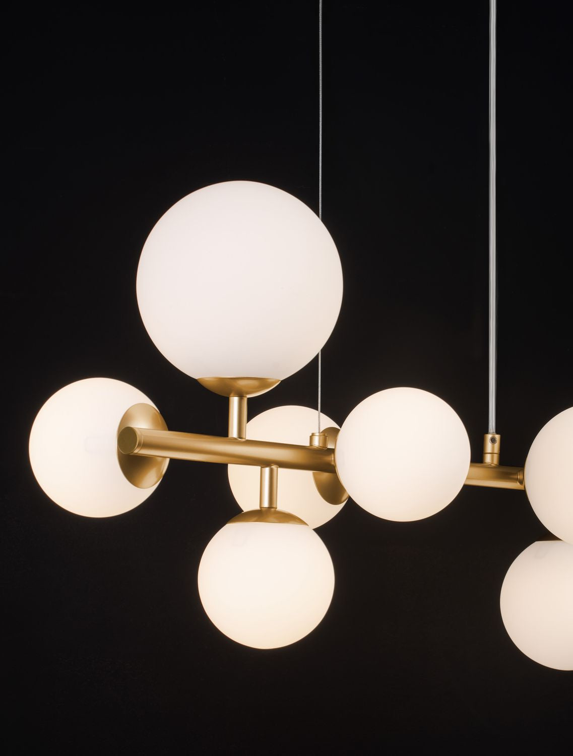 Suspension Odillia 7 lumières dorée, verre
