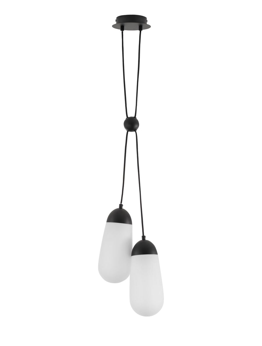 Vue de face du luminaire sur fond blanc, avec rosace et câbles noirs