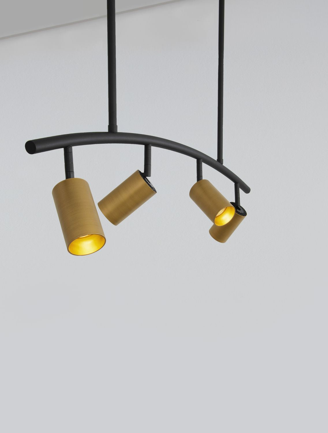 Suspension Pogno 4 lumières noire, L 96,5 cm