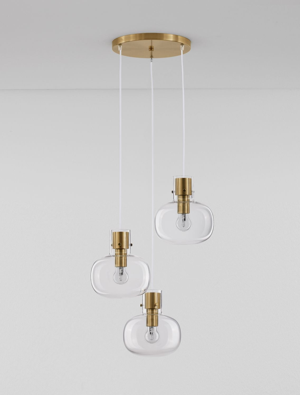 Suspension Cinzia 3 lumières dorée, verre, H 178 cm