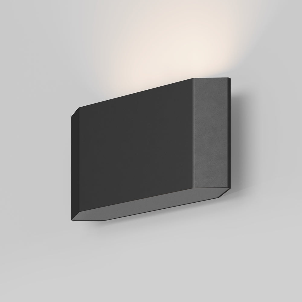 Pull Luminaire