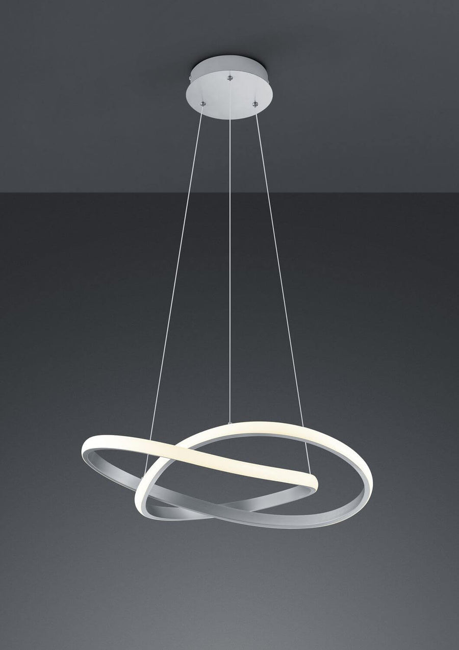 Angle produit serré montrant diffuseur lumineux et fixation circulaire au plafond