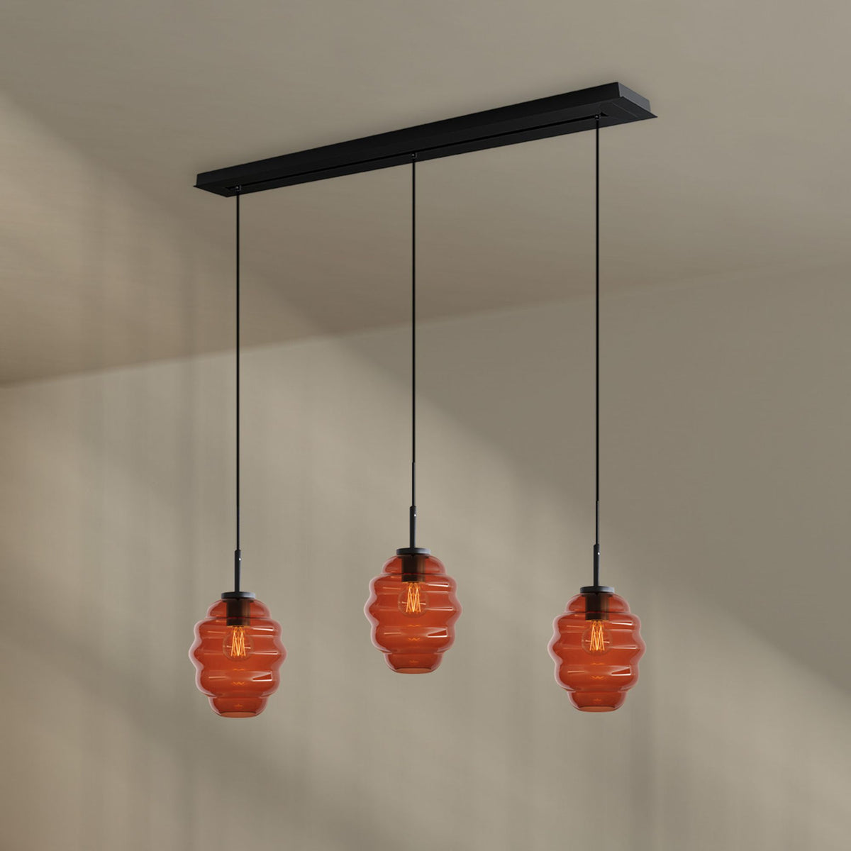 Suspension de table Echos 3 lumières, longueur 120 cm, verres Ø 18 cm