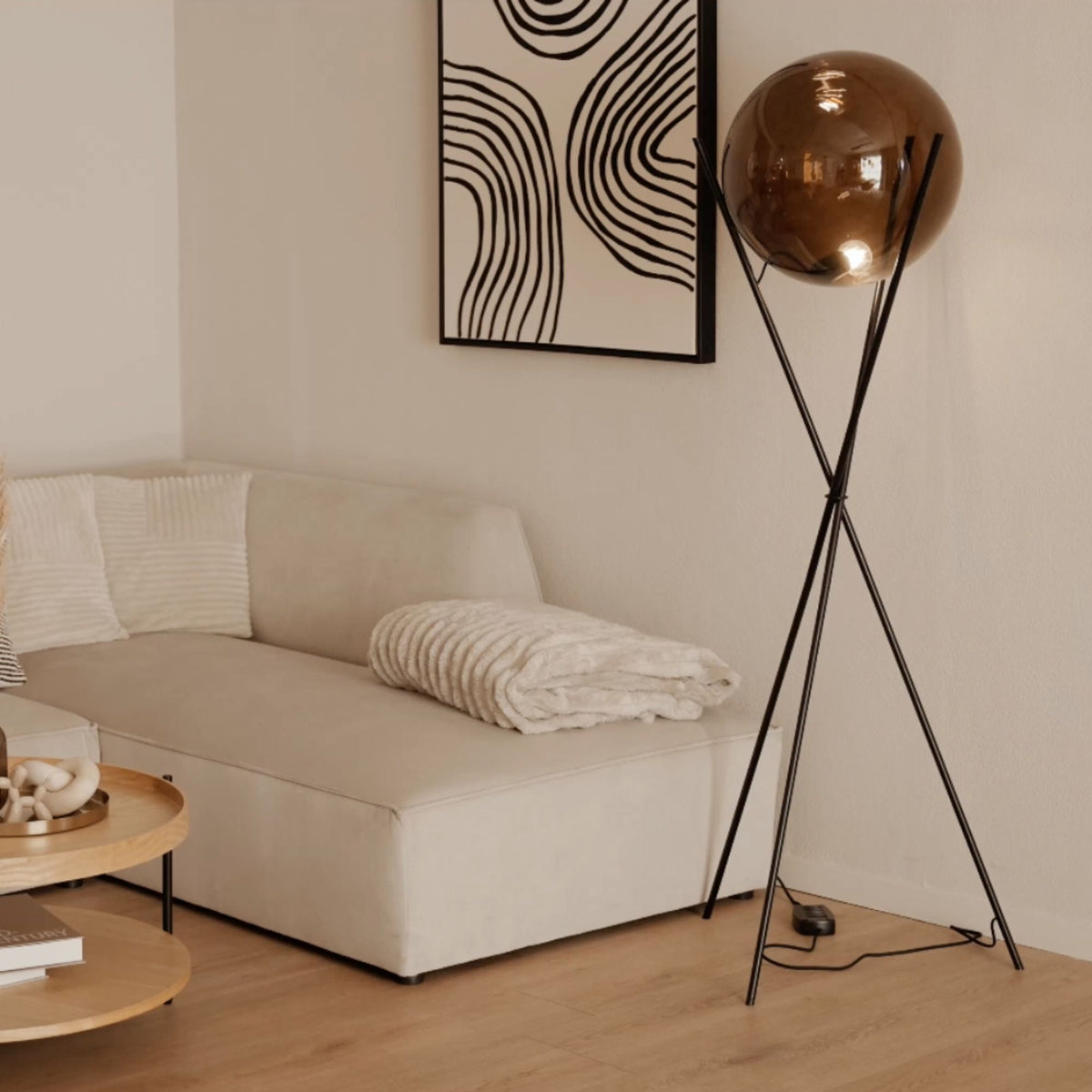 Lampadaire trépied Orb Axis globe en verre, H 160 cm