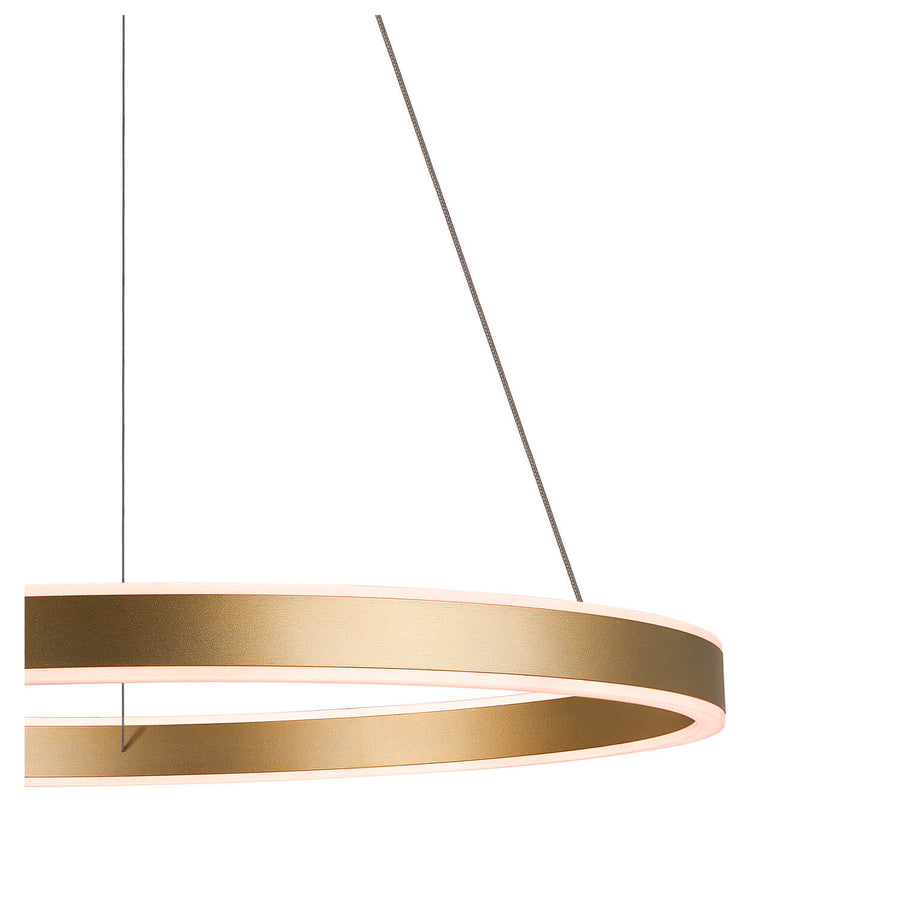 Détail latéral de l'anneau laiton avec diffuseur lumineux et câble.