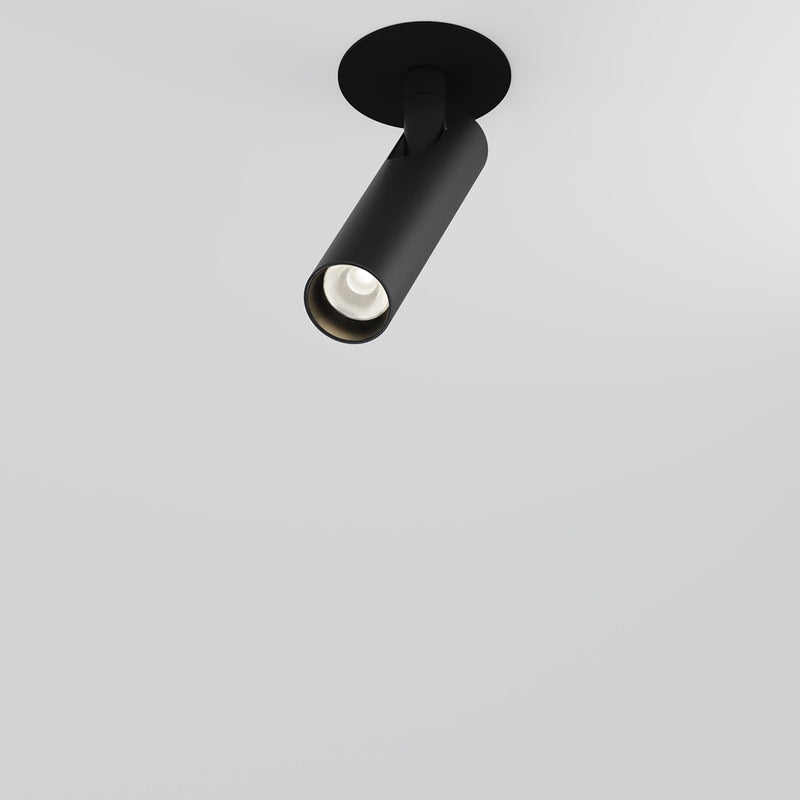 Black T-Spot spotlight