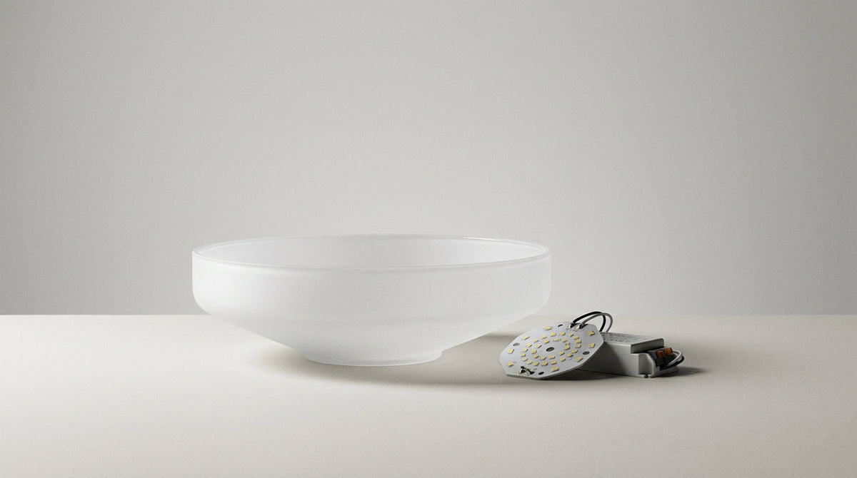 HOW TO CHANGE AN INTEGRATED LED BULB?