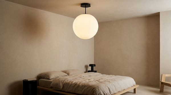 Bedroom ceiling lighting: the light that soothes