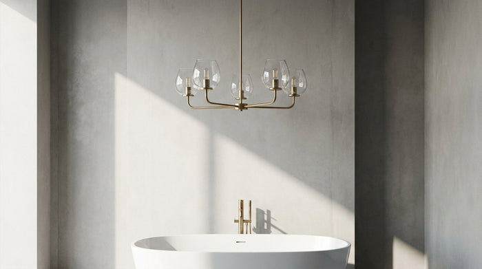 Lustre de salle de bain : le choisir sans craindre l'humidité